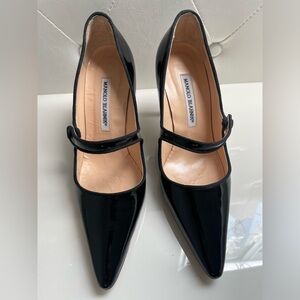 MANOLO BLAHNIK campari Mary jane brown burgundy patent shoes sz 37